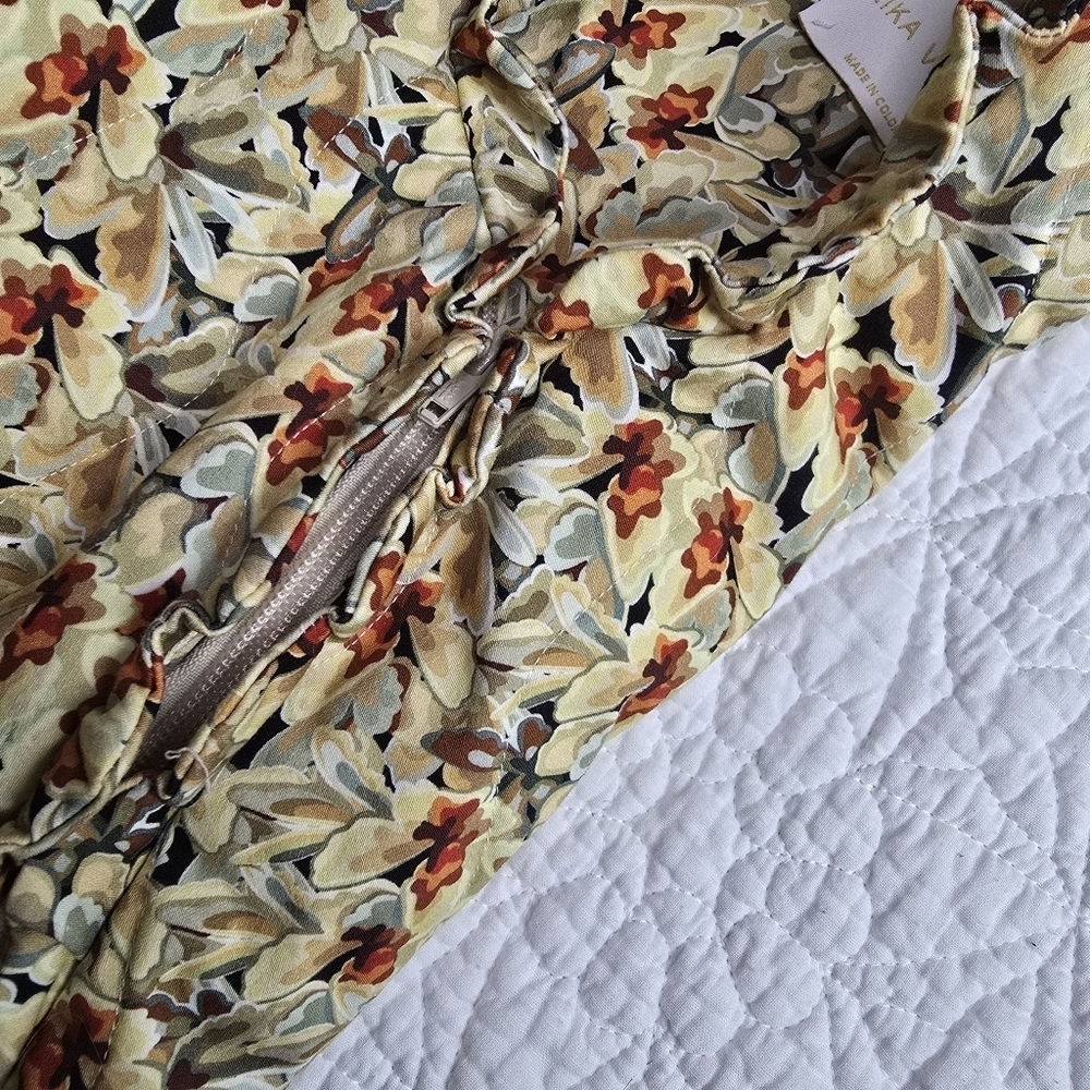 Kika Vargas Baby Quilted Ruffle Edge Floral Print Sleep Sack Wearable Blanket - Picture 7 of 14